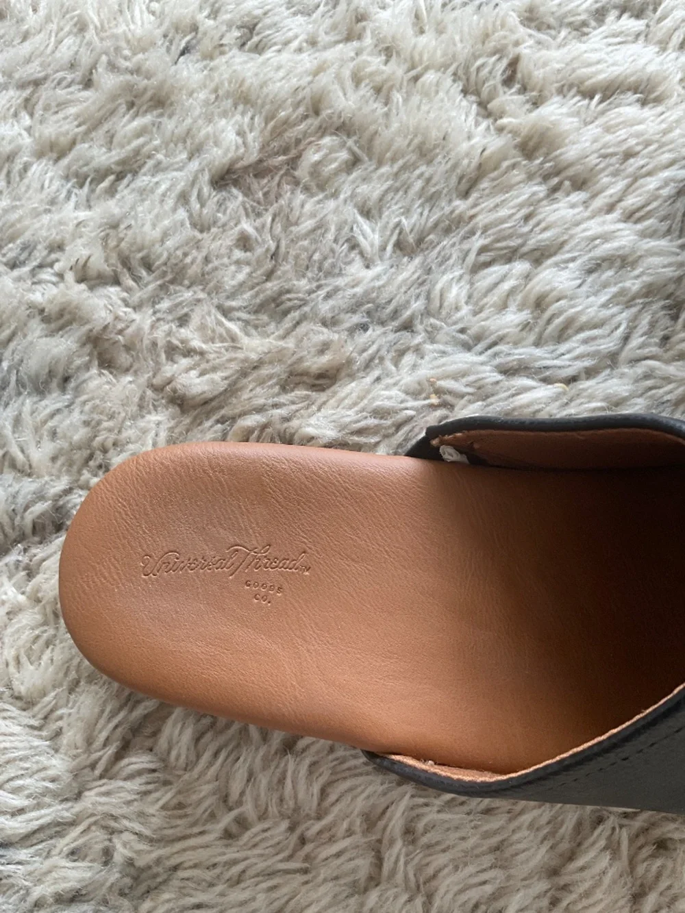 Black Clogs - Picture 2 of 5